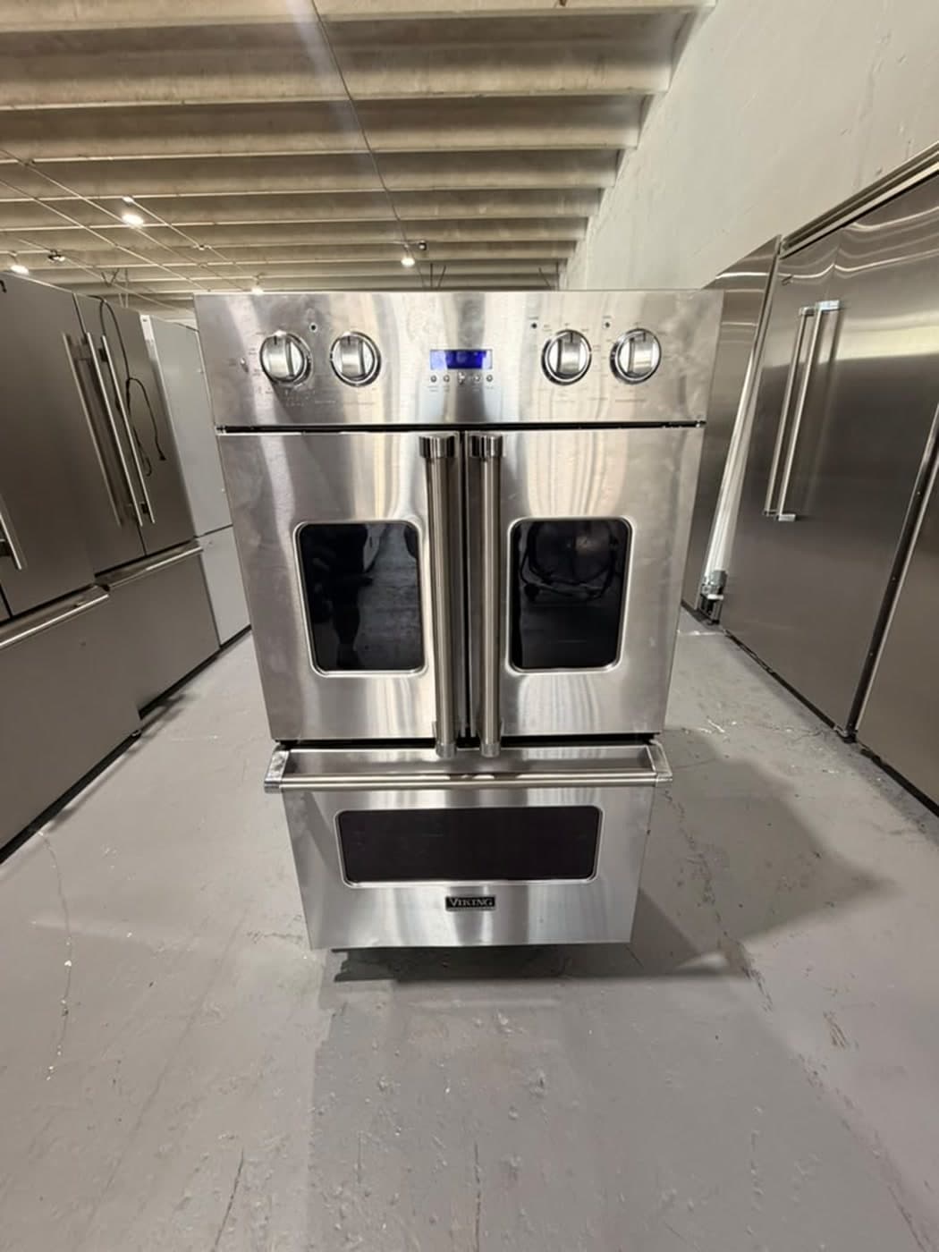 Actual viking 30-inch double wall oven photographed in Oakland Park — actual unit · closed front overview